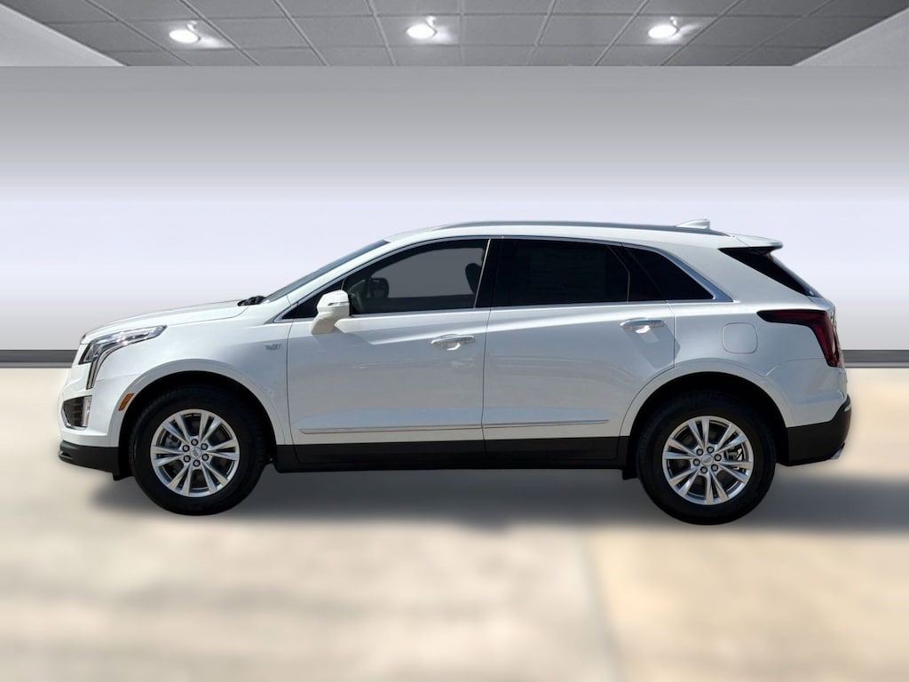 New 2026 CADILLAC XT5 Luxury SUV