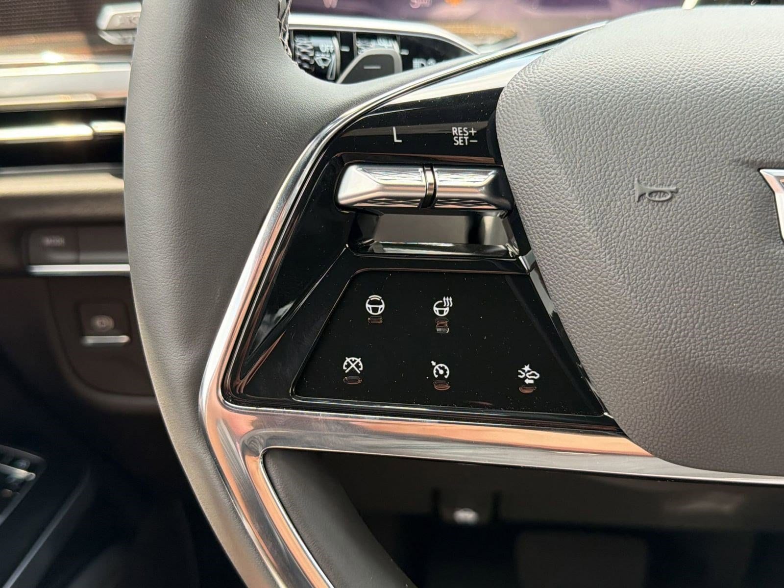 2026 Cadillac Escalade Luxury - Photo 16