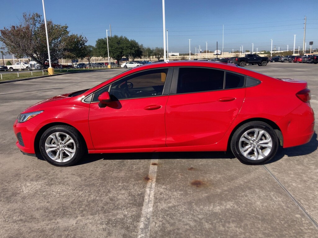 Used 2019 Chevrolet Cruze LS Car