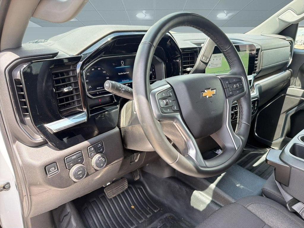Used 2025 Chevrolet Silverado 1500 LT Truck