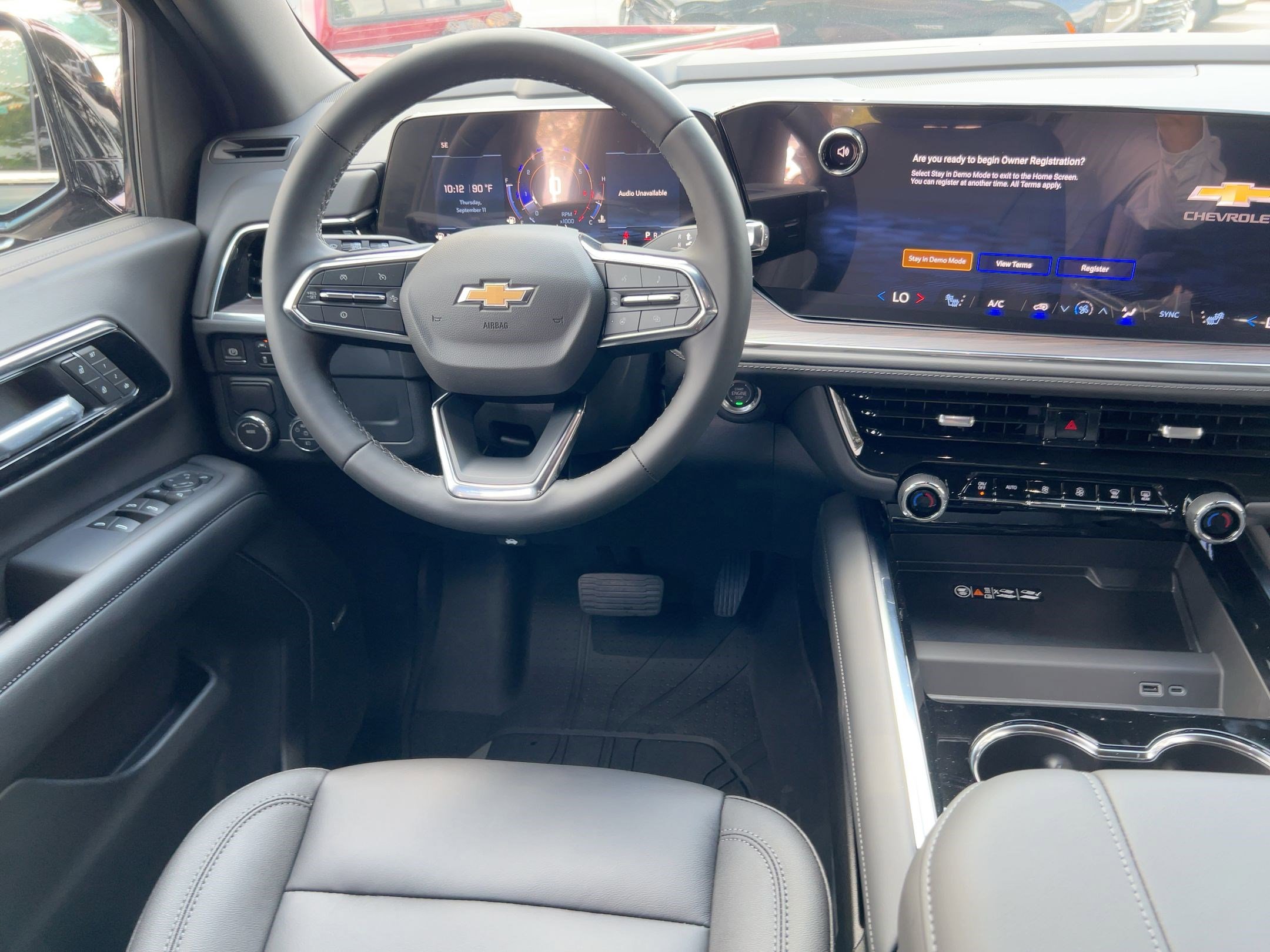 2026 Chevrolet Tahoe LT photo 4