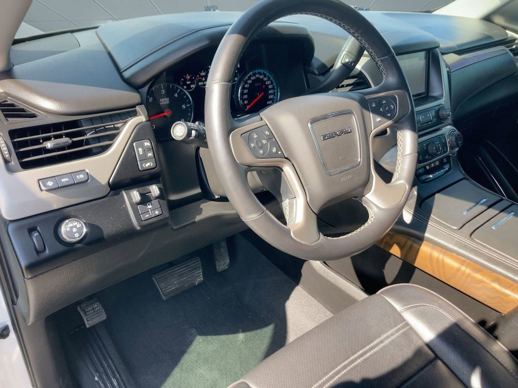 Used 2020 GMC Yukon Denali SUV