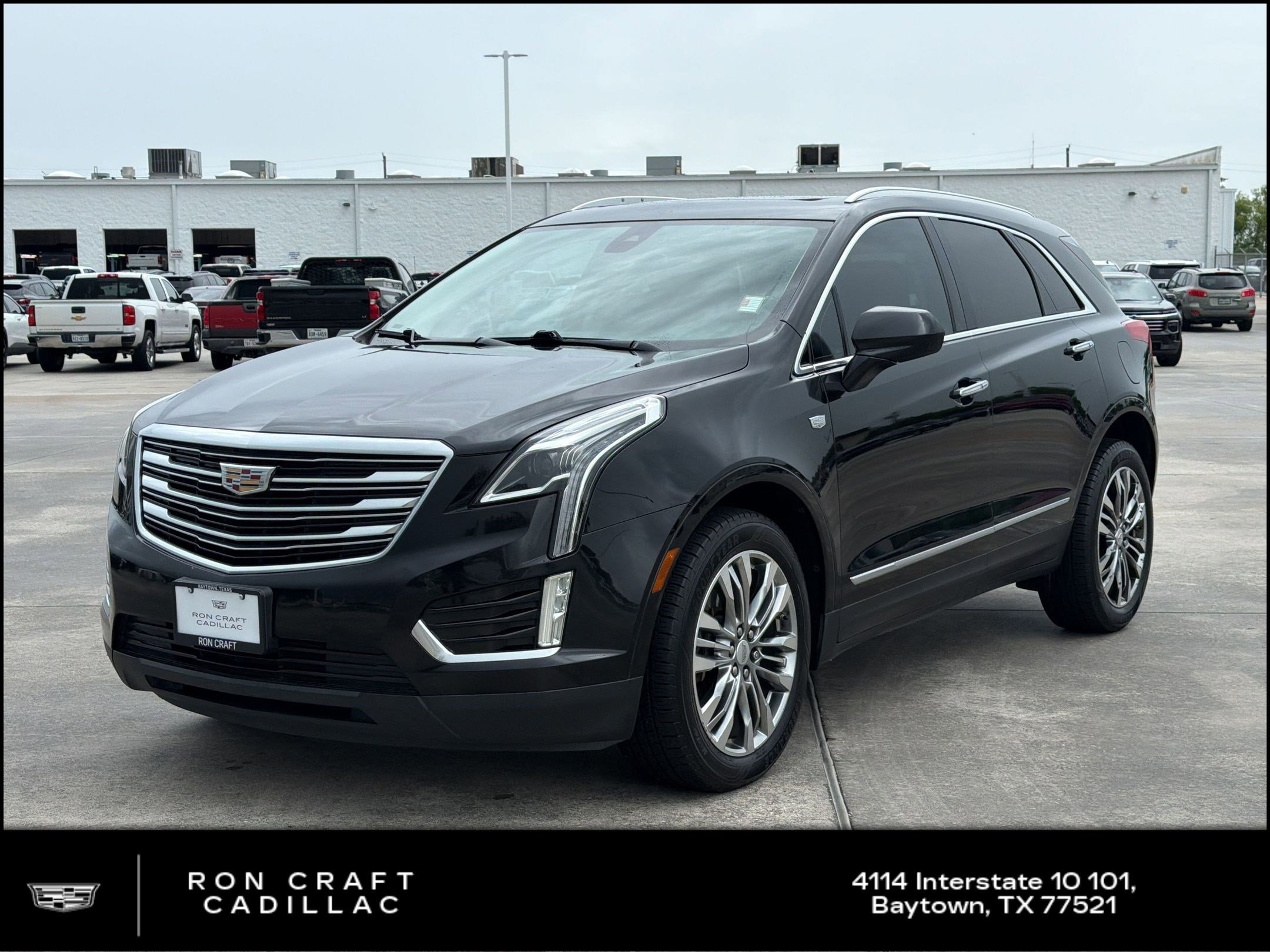 2017 Cadillac XT5 FWD Premium Luxury's photo