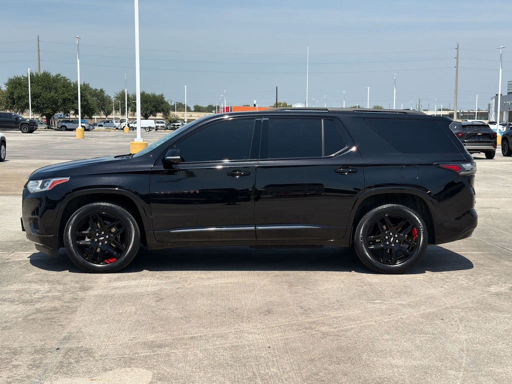 Used 2020 Chevrolet Traverse Premier SUV