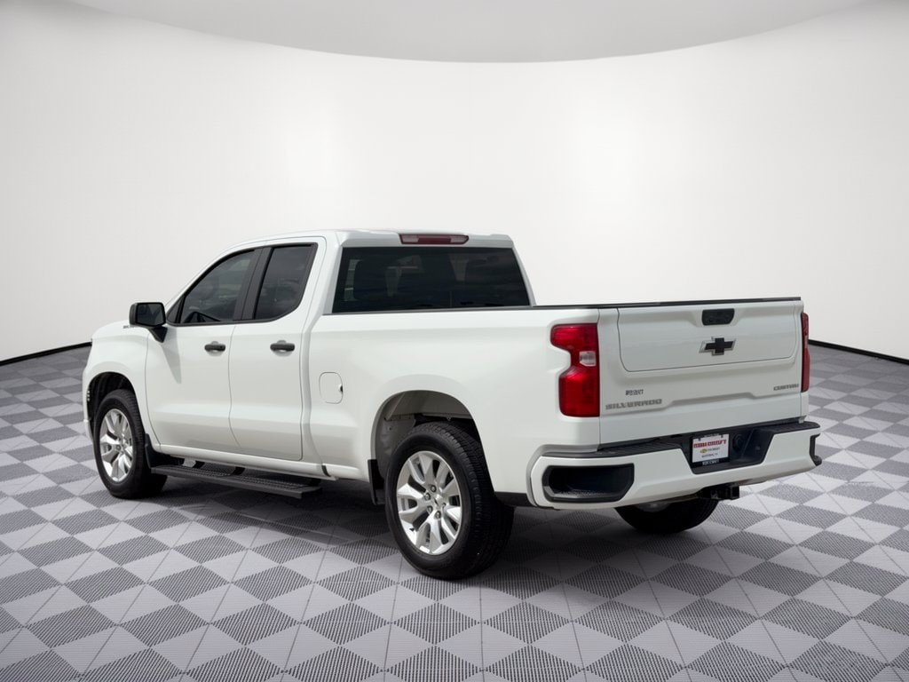 Used 2025 Chevrolet Silverado 1500 Custom Truck