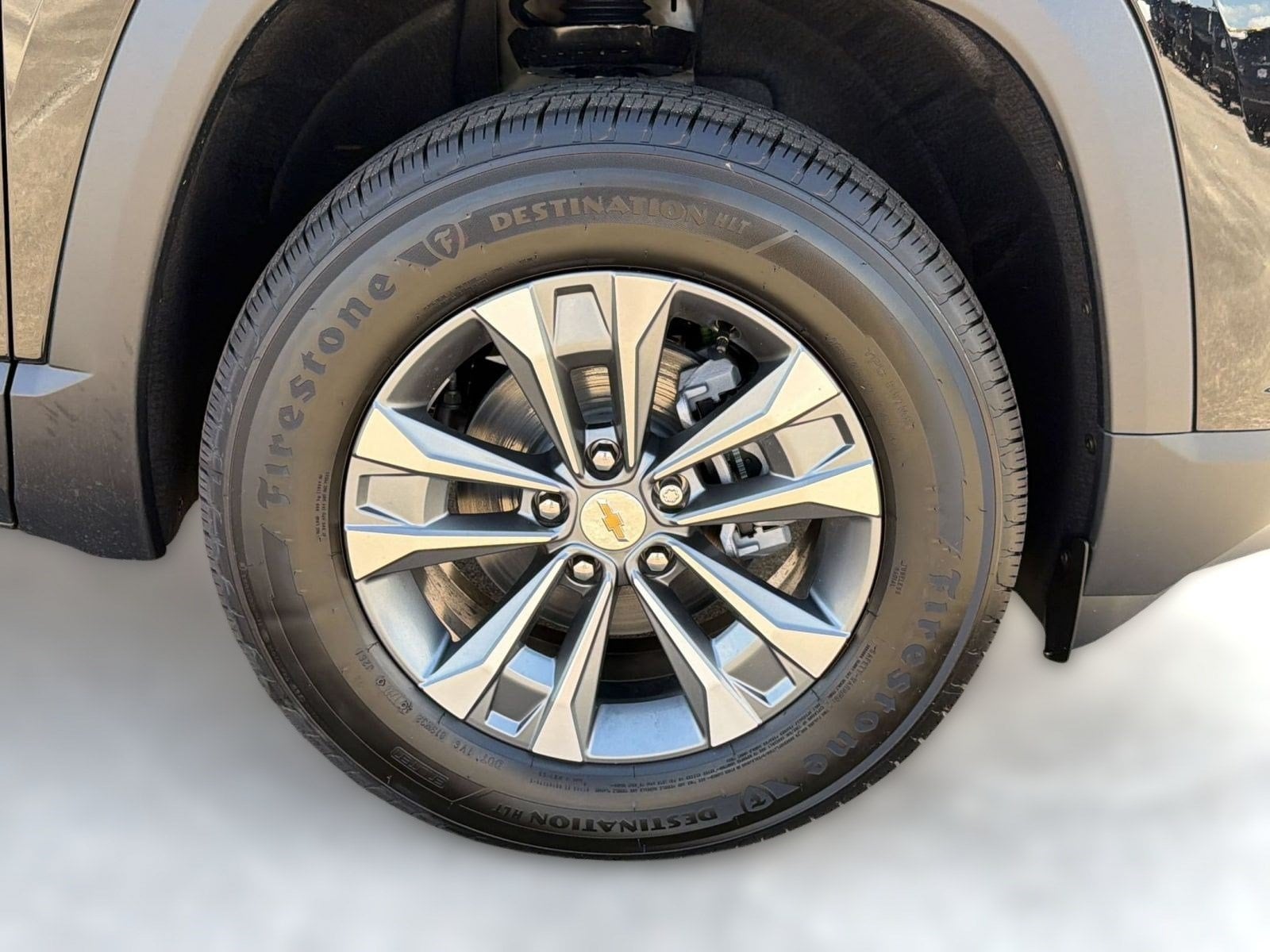 2027 Chevrolet Equinox LT - Photo 13