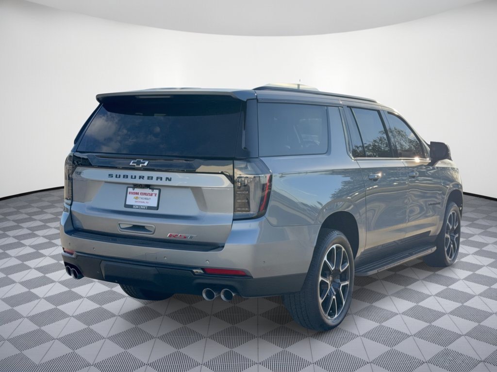 2026 Chevrolet Suburban RST - Photo 9