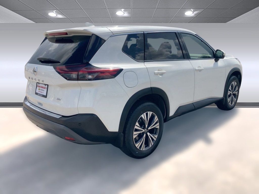 Used 2021 Nissan Rogue SV