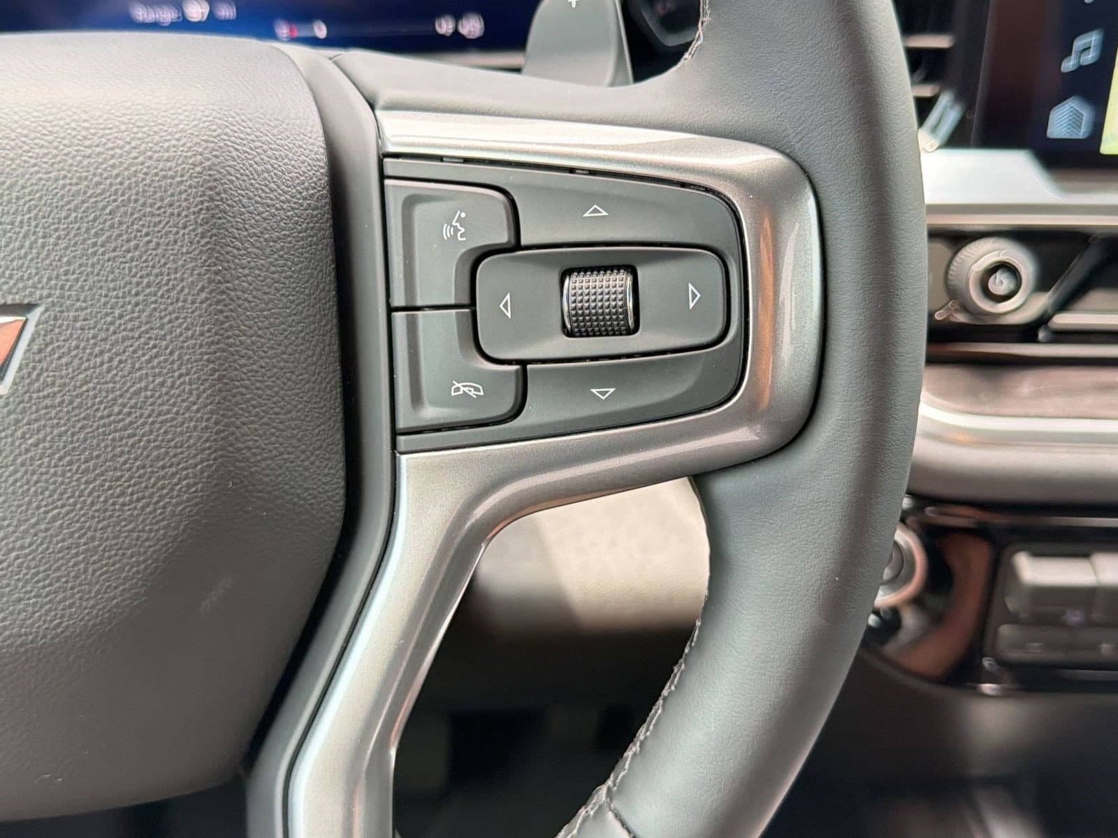 2026 Chevrolet Silverado 1500 LTZ - Photo 25