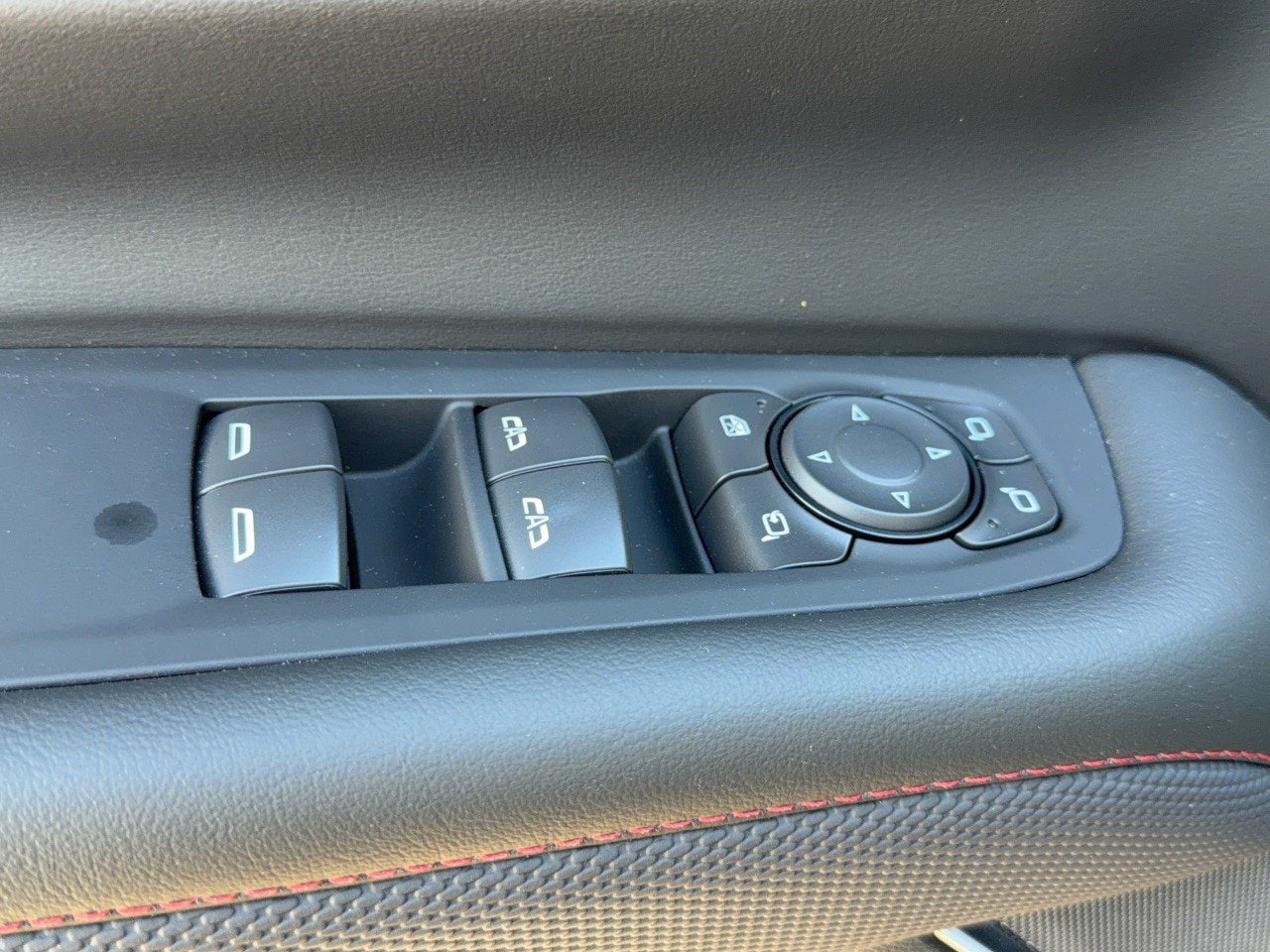 2026 Chevrolet Suburban RST - Photo 15