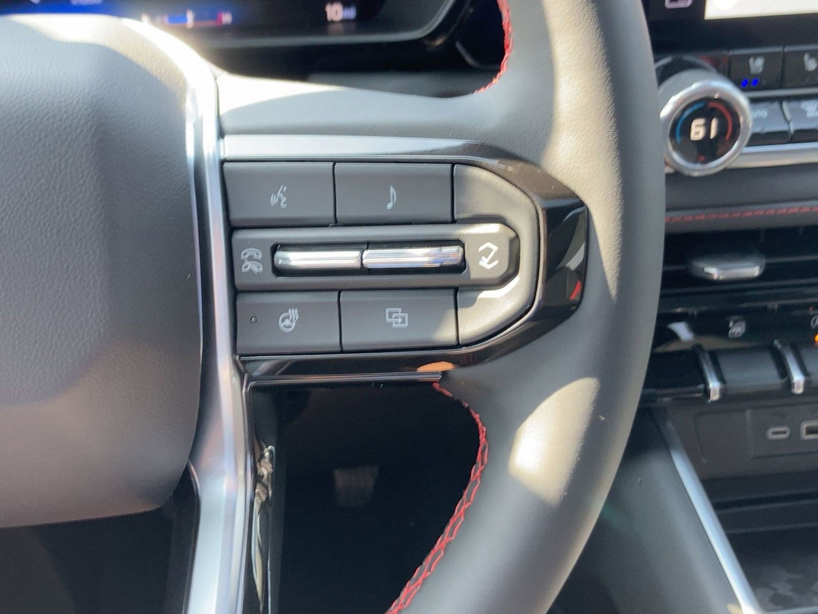 2026 Chevrolet Colorado Z71 - Photo 25