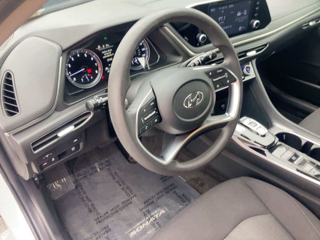Used 2022 Hyundai Sonata SEL Sedan