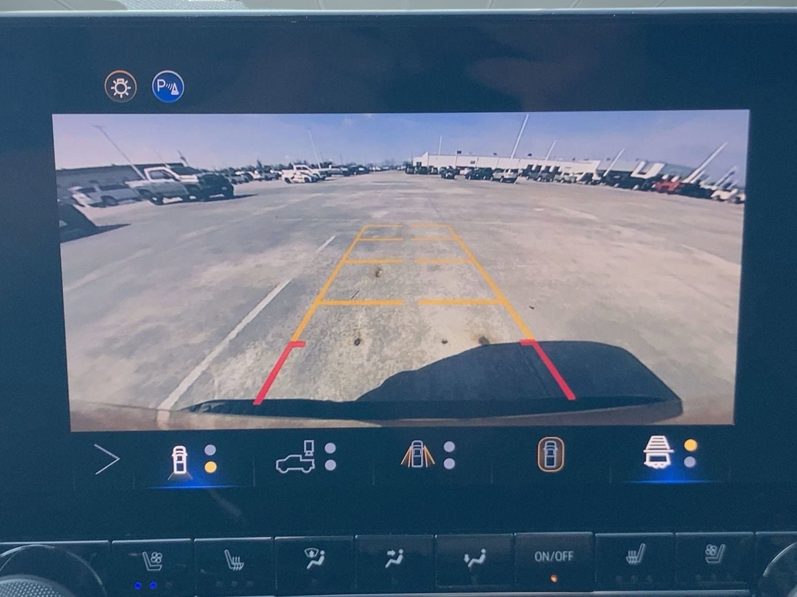 2026 Chevrolet Colorado Z71 - Photo 27