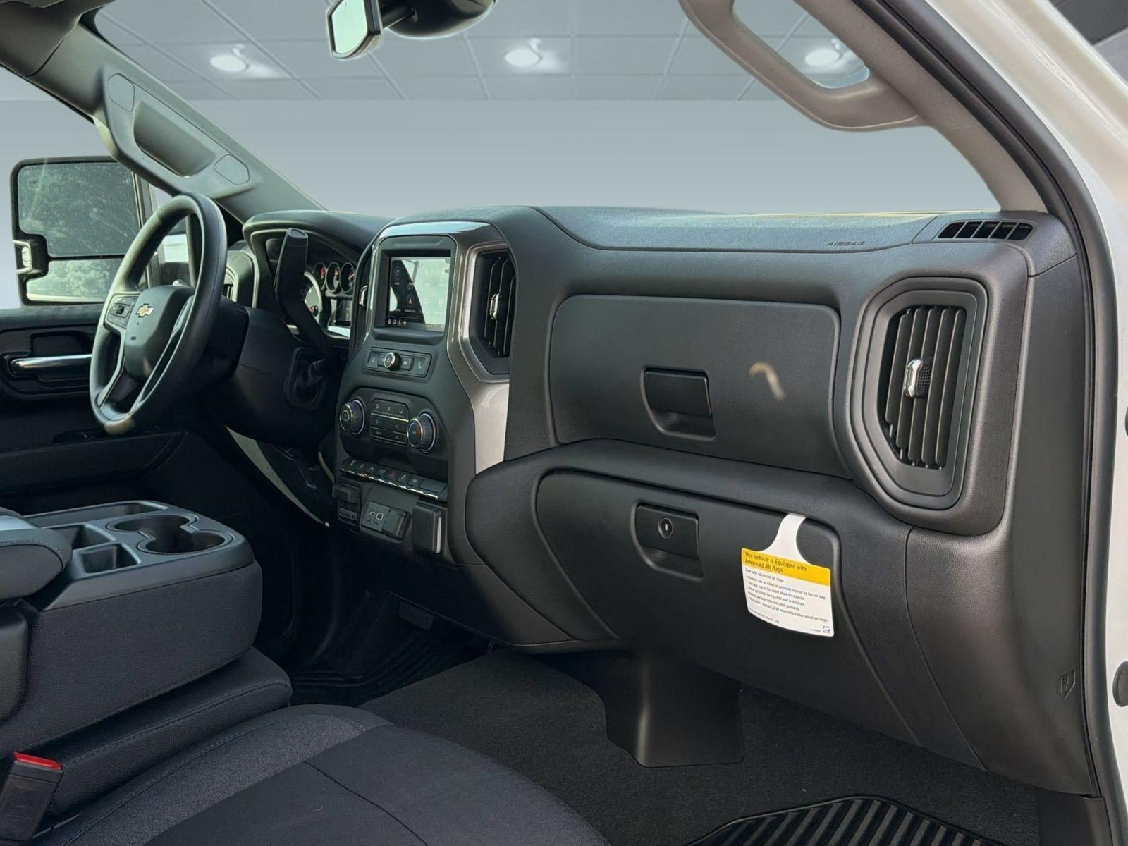 2026 Chevrolet Silverado 2500 HD Custom - Photo 29