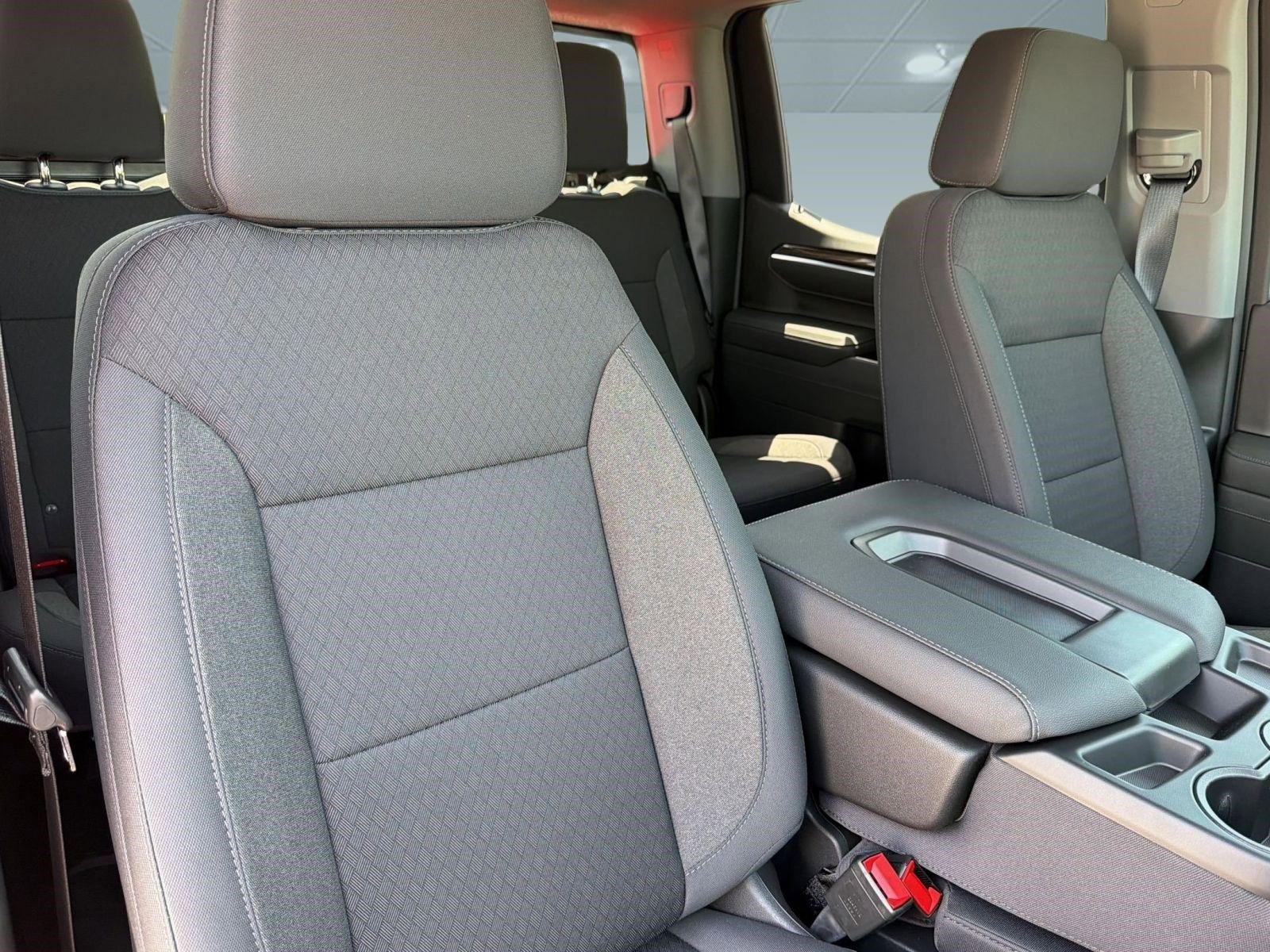 2026 Chevrolet Silverado 1500 LT - Photo 23