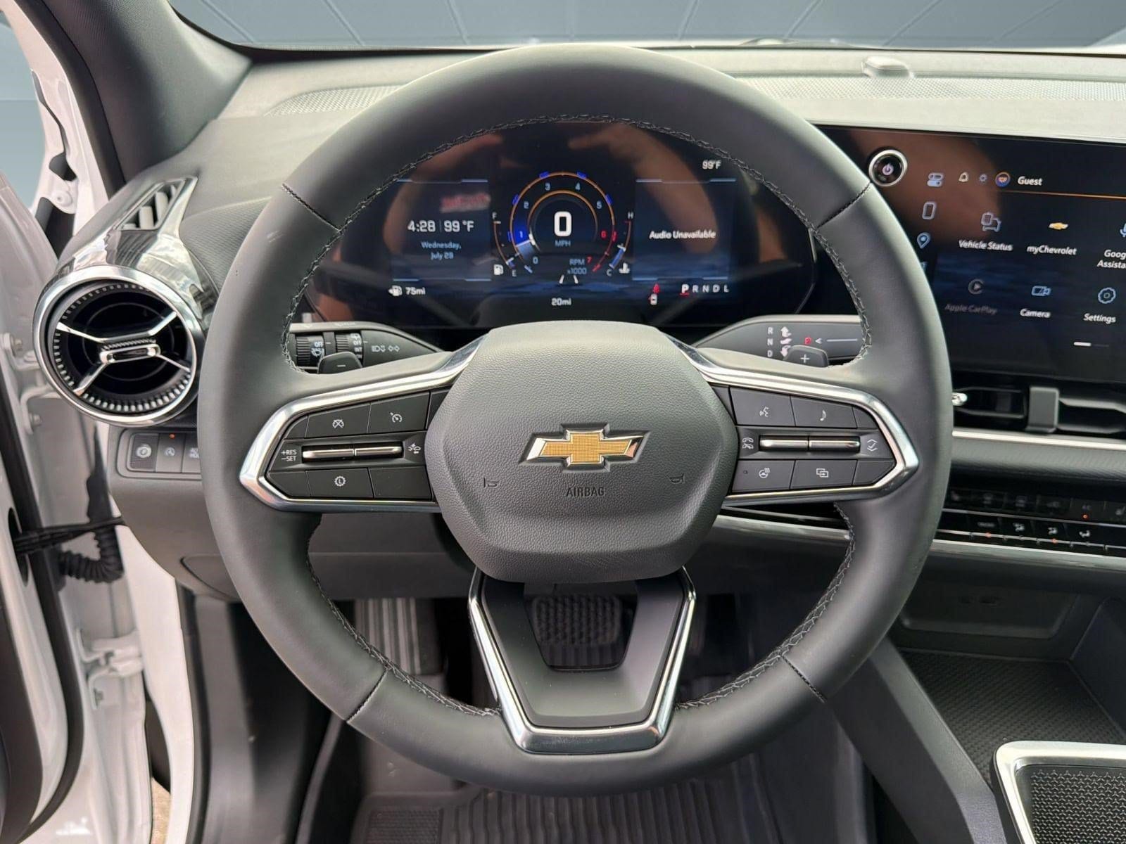 2027 Chevrolet Equinox LT - Photo 11