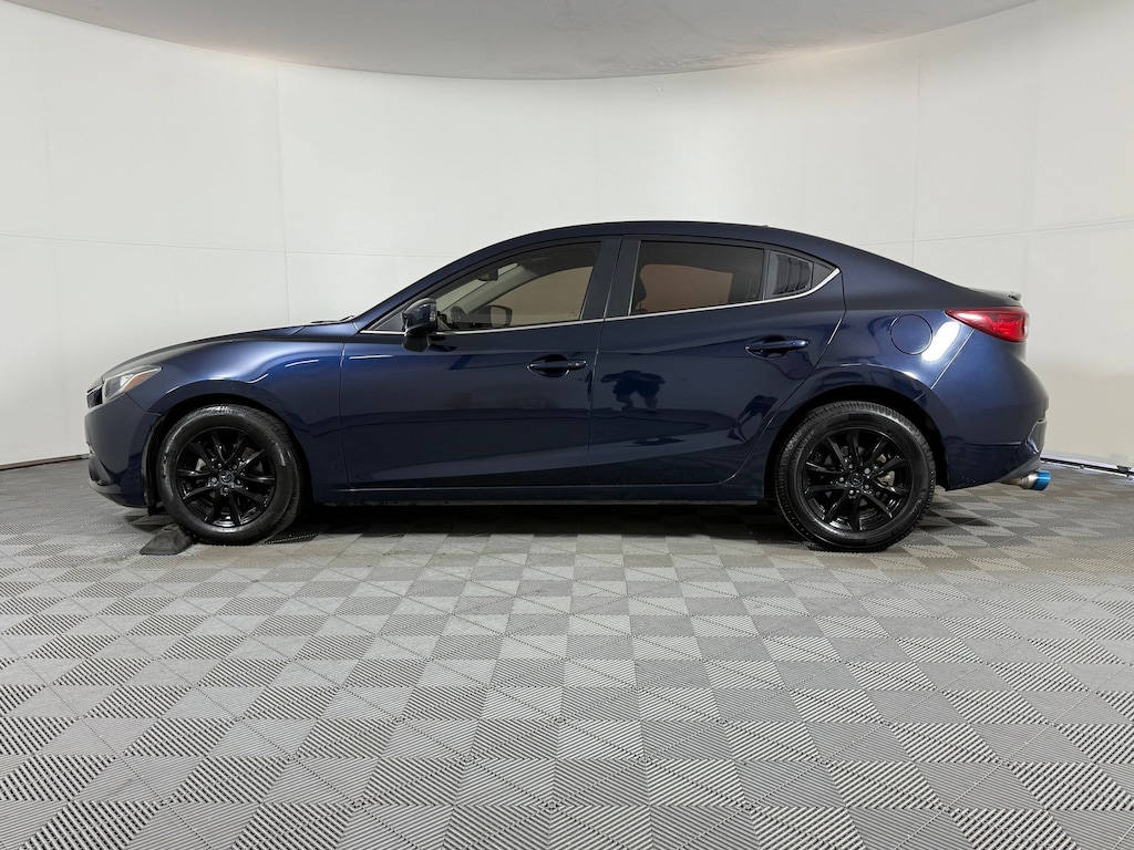 Used 2016 Mazda Mazda3 i Touring