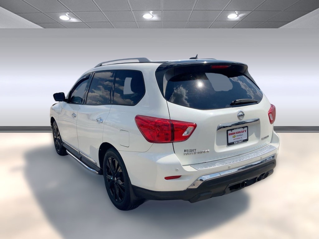 Used 2017 Nissan Pathfinder Platinum