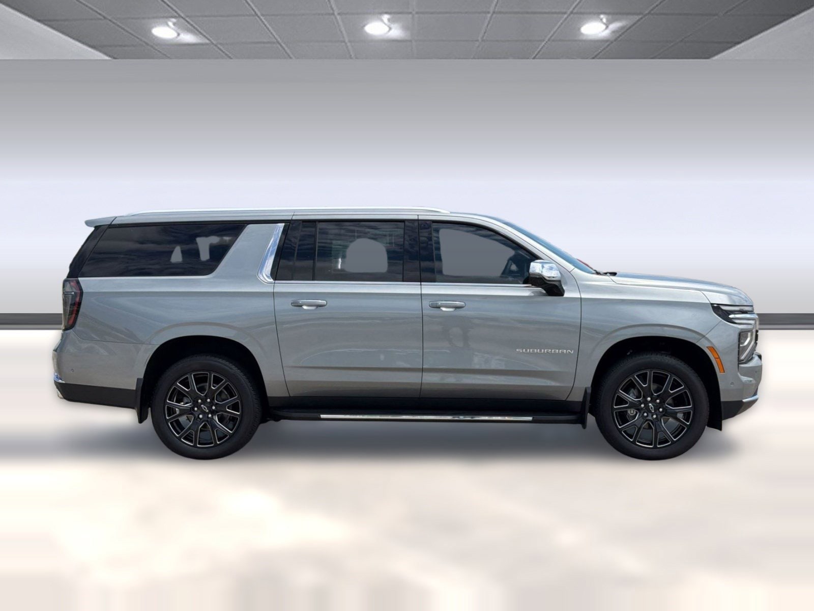 2026 Chevrolet Suburban Premier - Photo 8