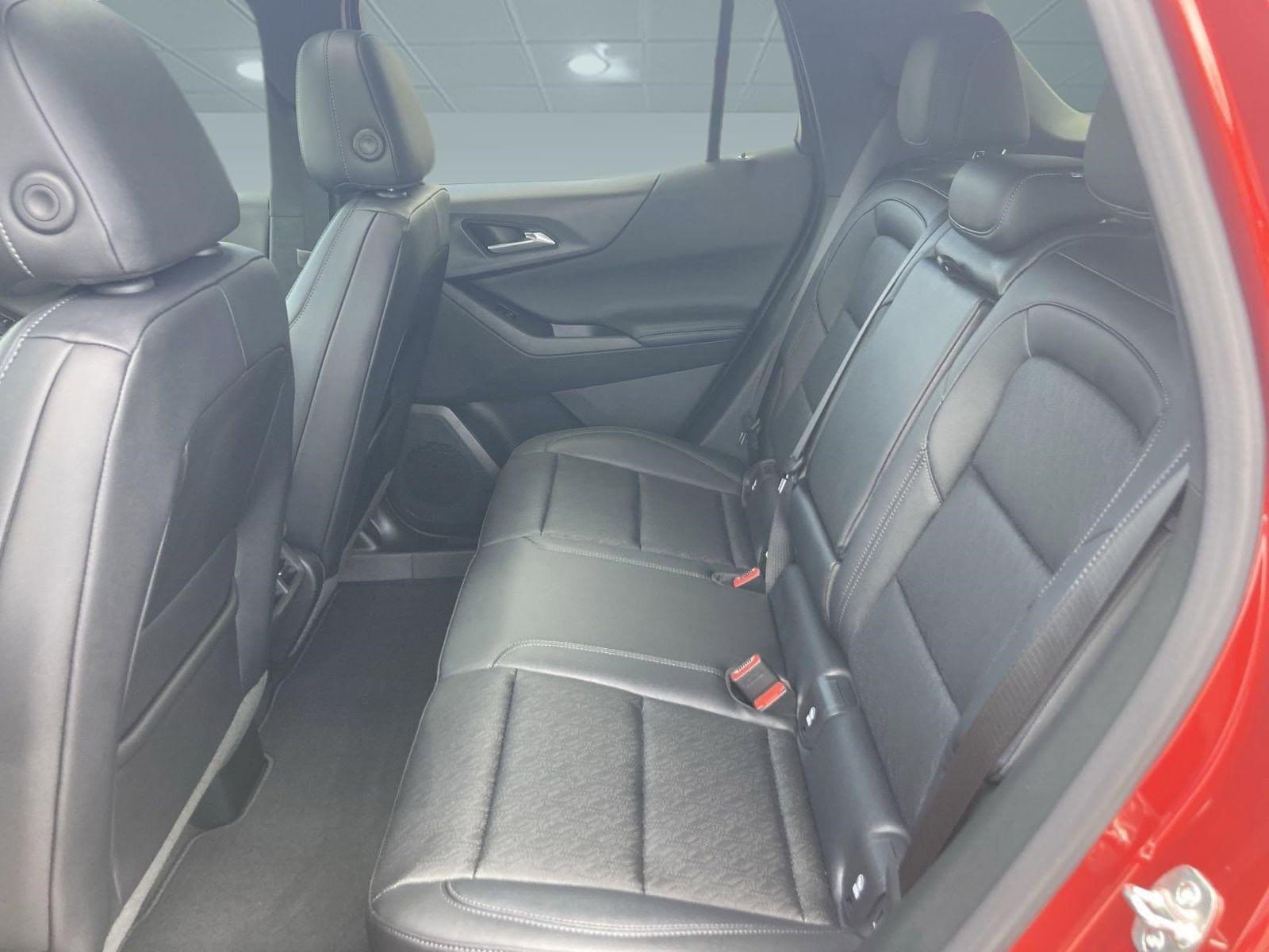 2026 Chevrolet Equinox LT - Photo 12