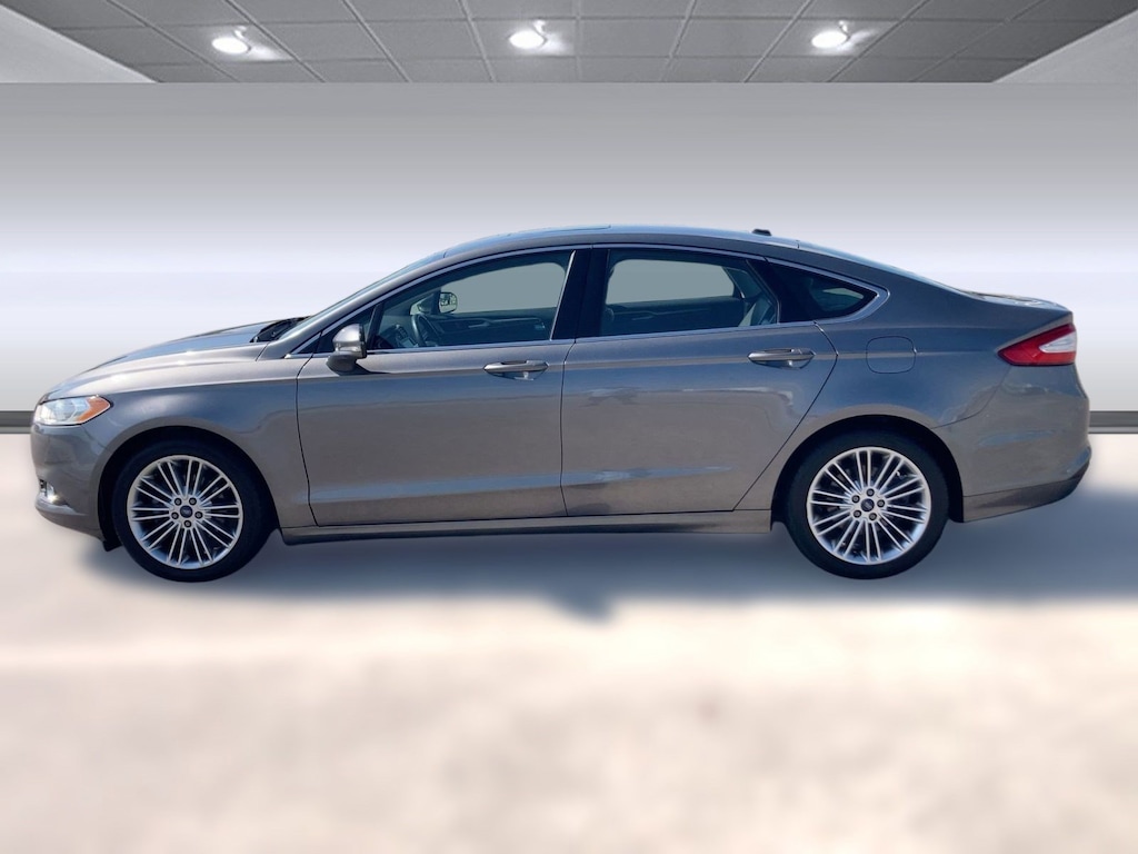 Used 2014 Ford Fusion SE