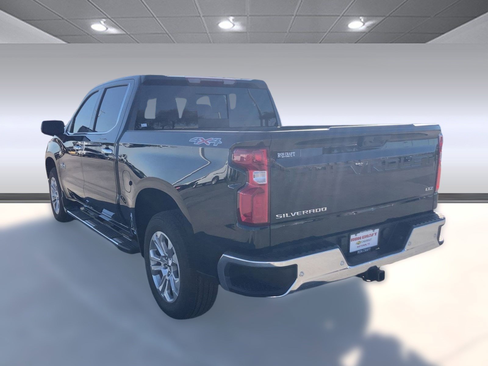 2026 Chevrolet Silverado 1500 LTZ photo 3