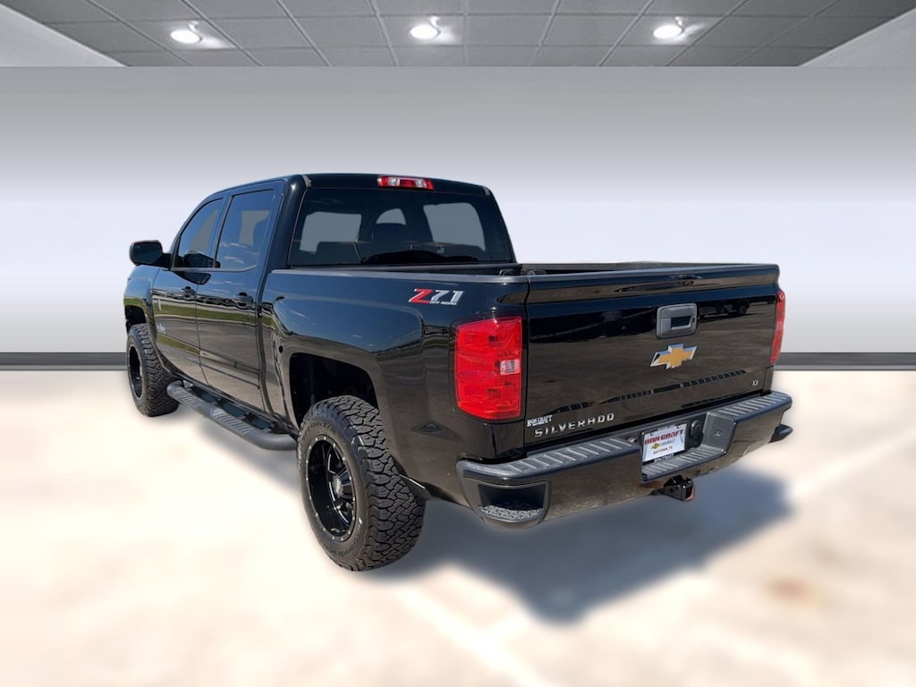 Used 2018 Chevrolet Silverado 1500 LT Truck