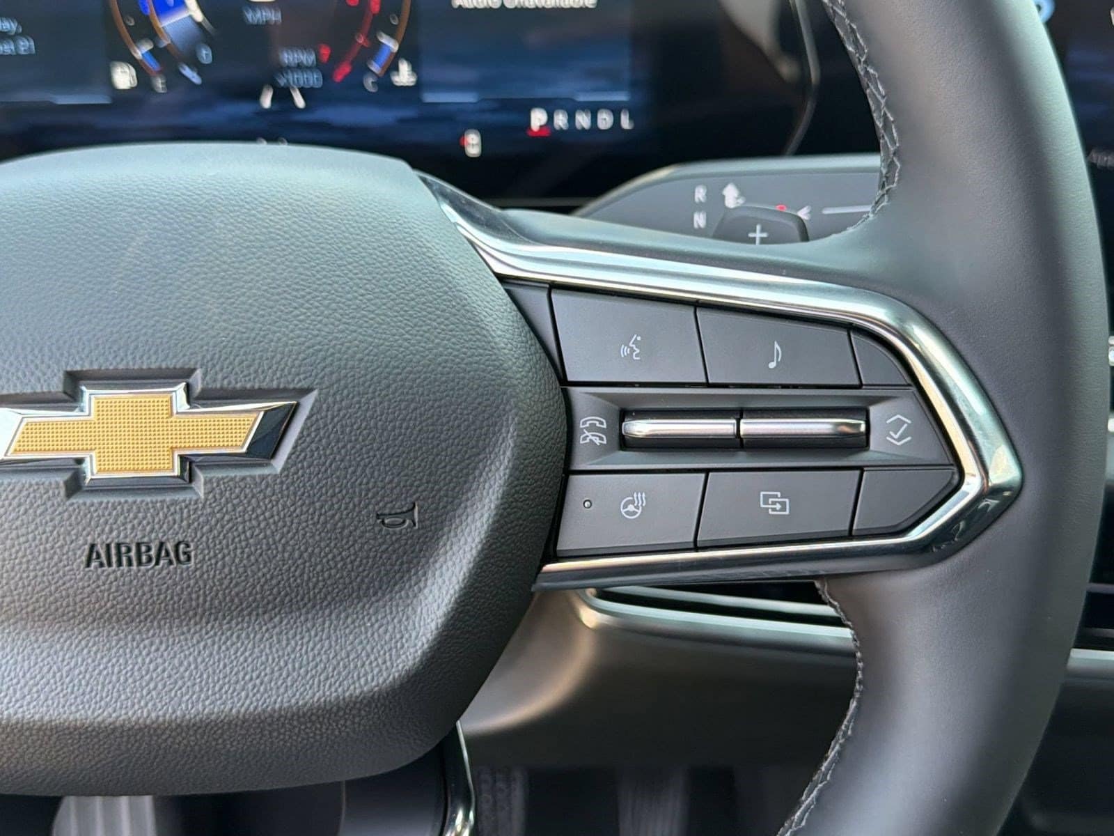2027 Chevrolet Equinox LT - Photo 18