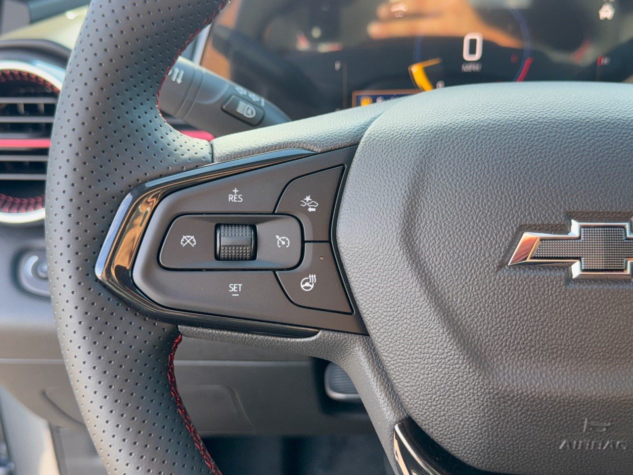 2026 Chevrolet Trax RS - Photo 18
