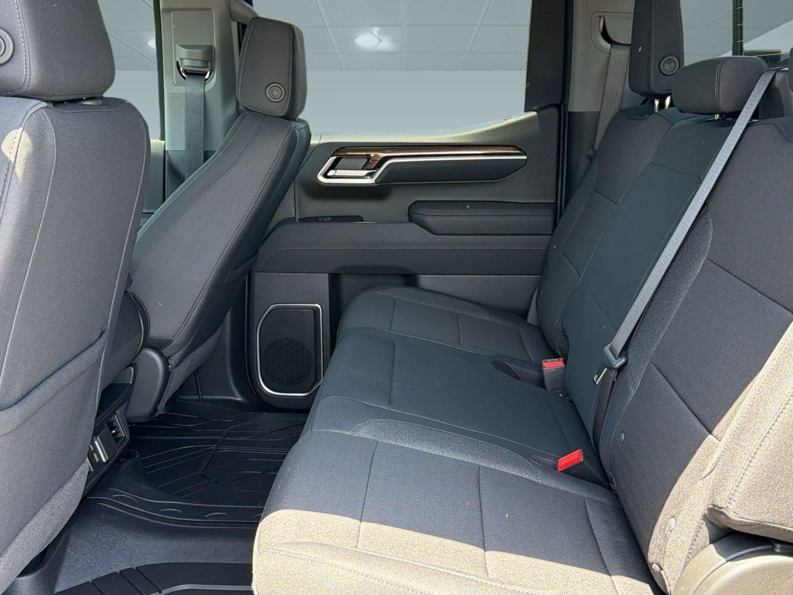 2026 Chevrolet Silverado 1500 LT - Photo 23