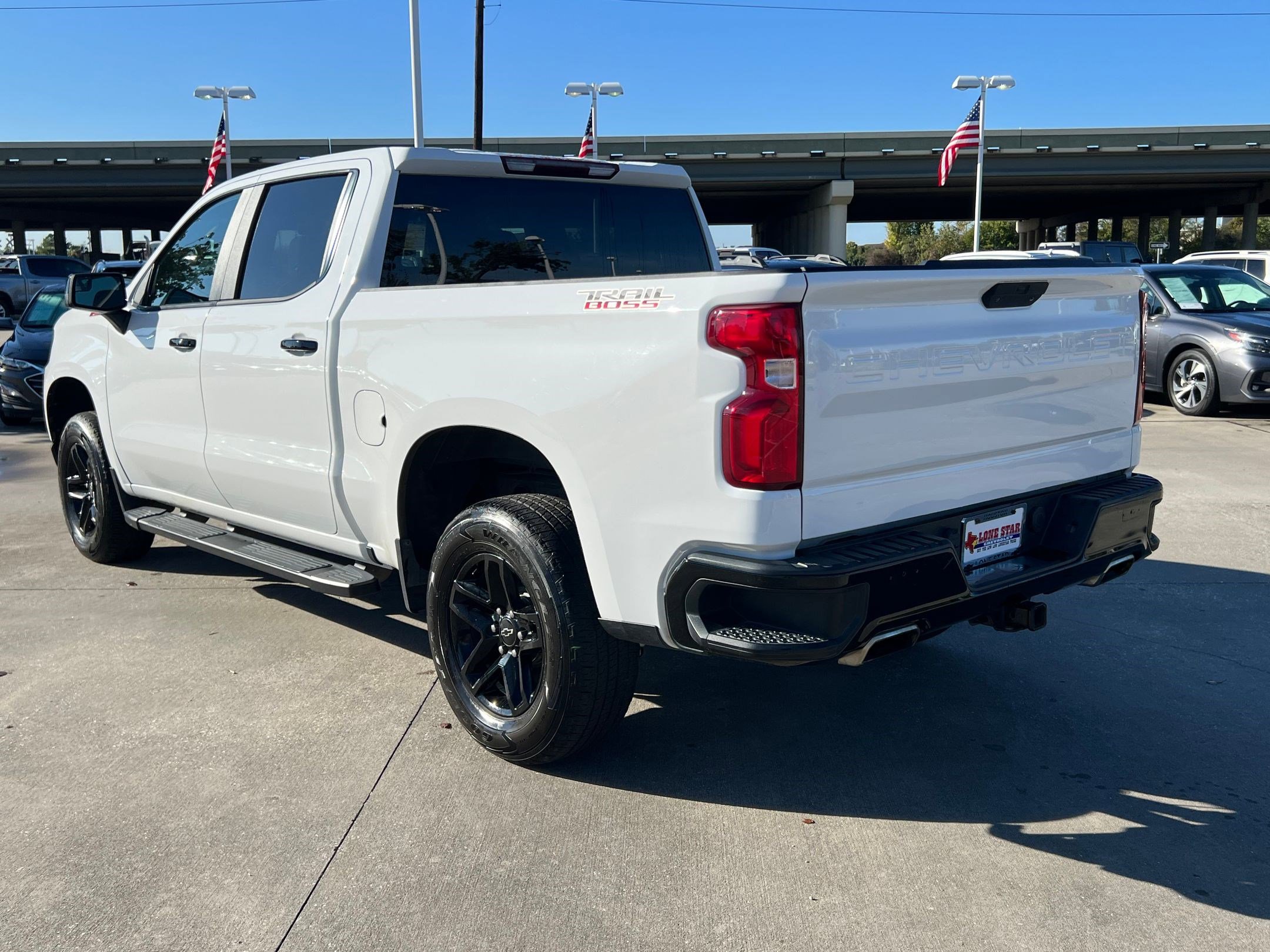 2020 Chevrolet Silverado 1500 LT Trail Boss photo 3