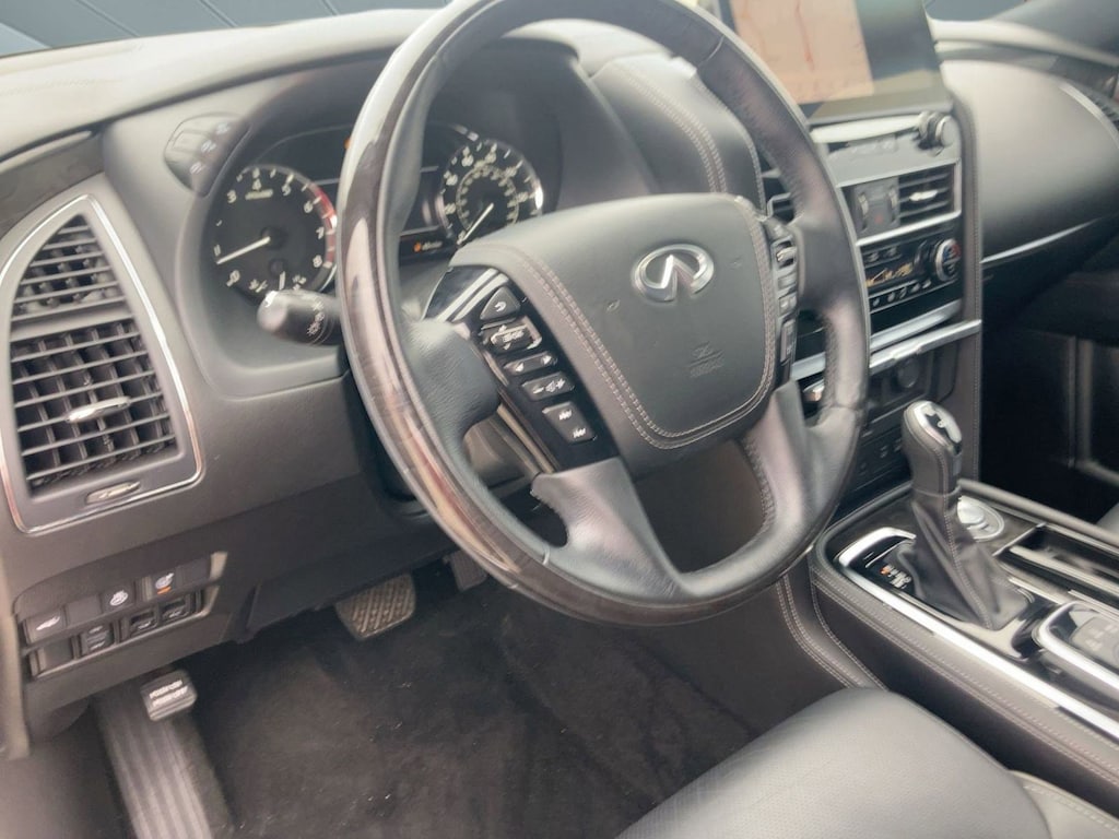 Used 2023 INFINITI QX80 Sensory