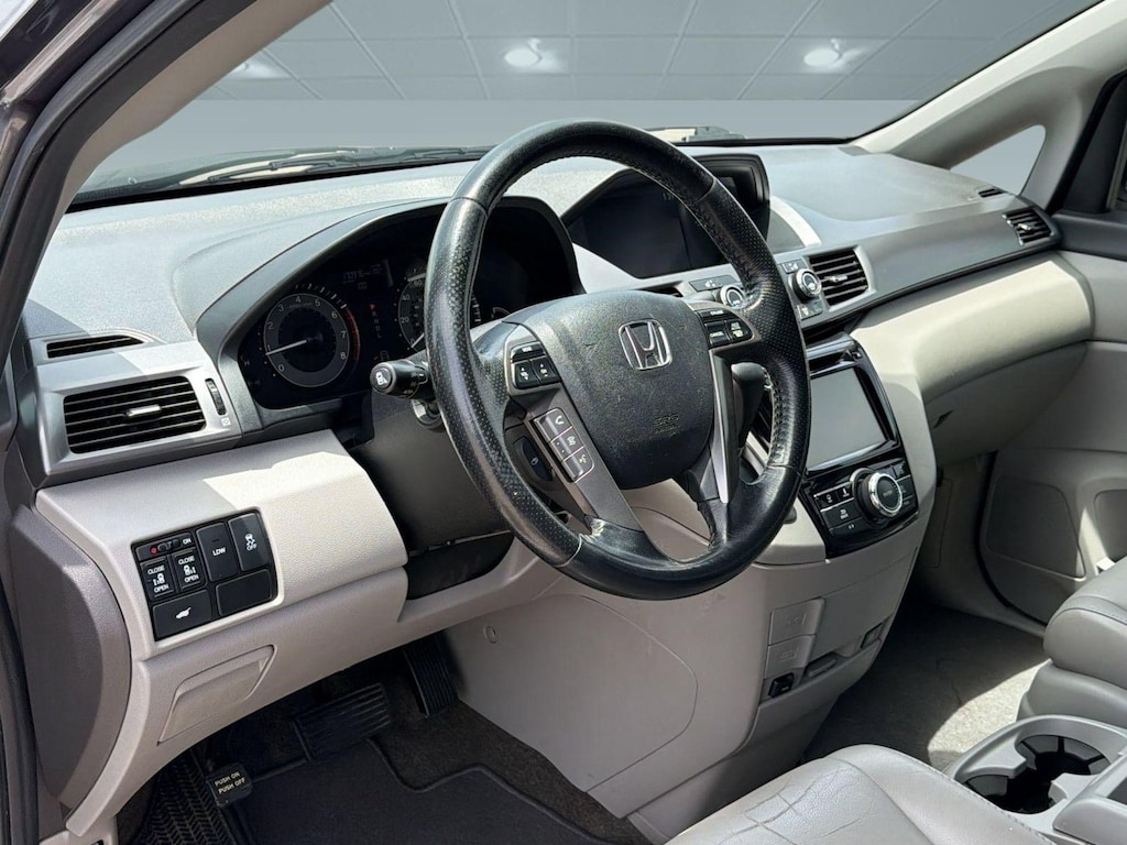 Used 2014 Honda Odyssey EX-L Minivan