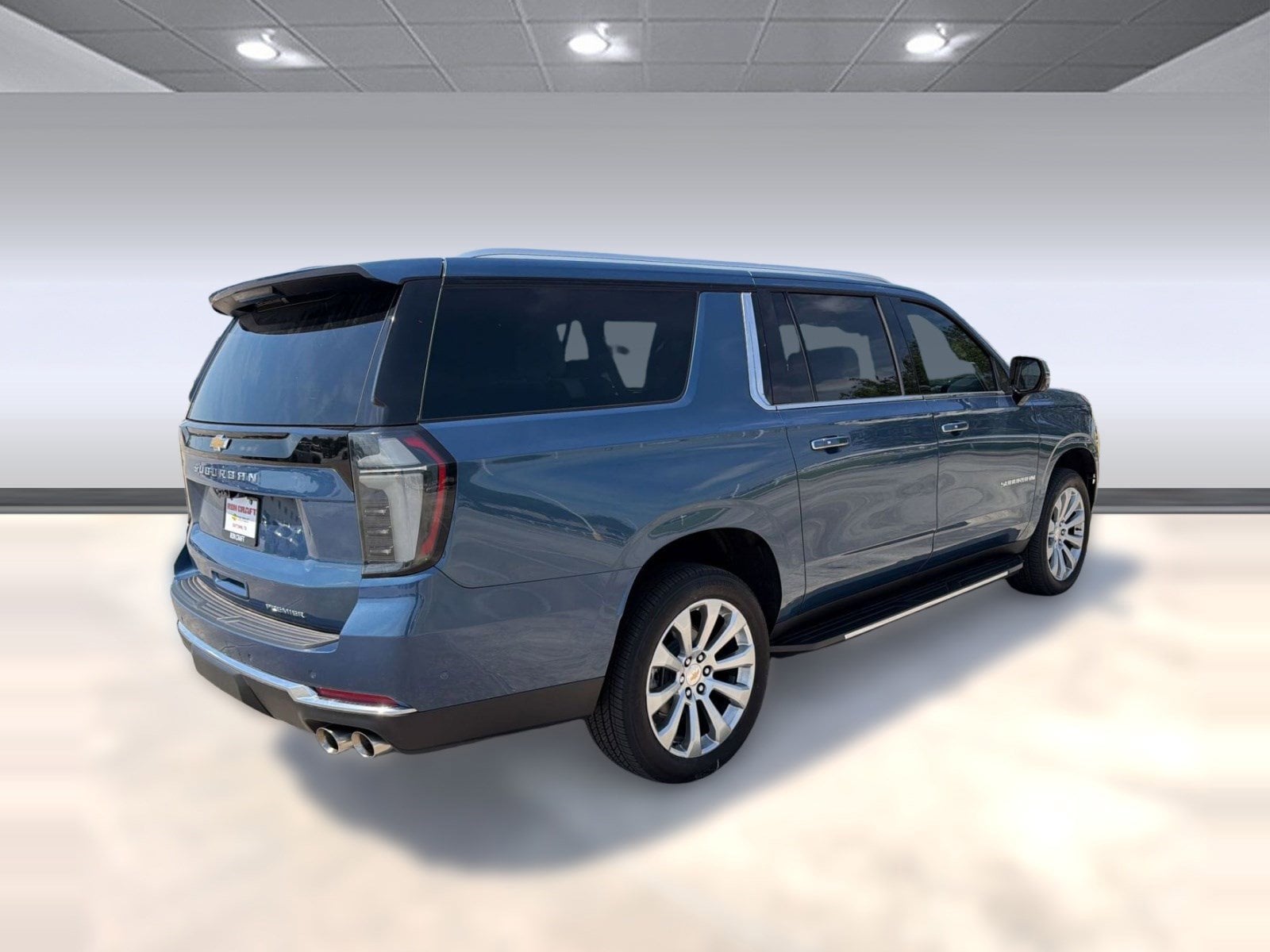 2025 Chevrolet Suburban Premier - Photo 8