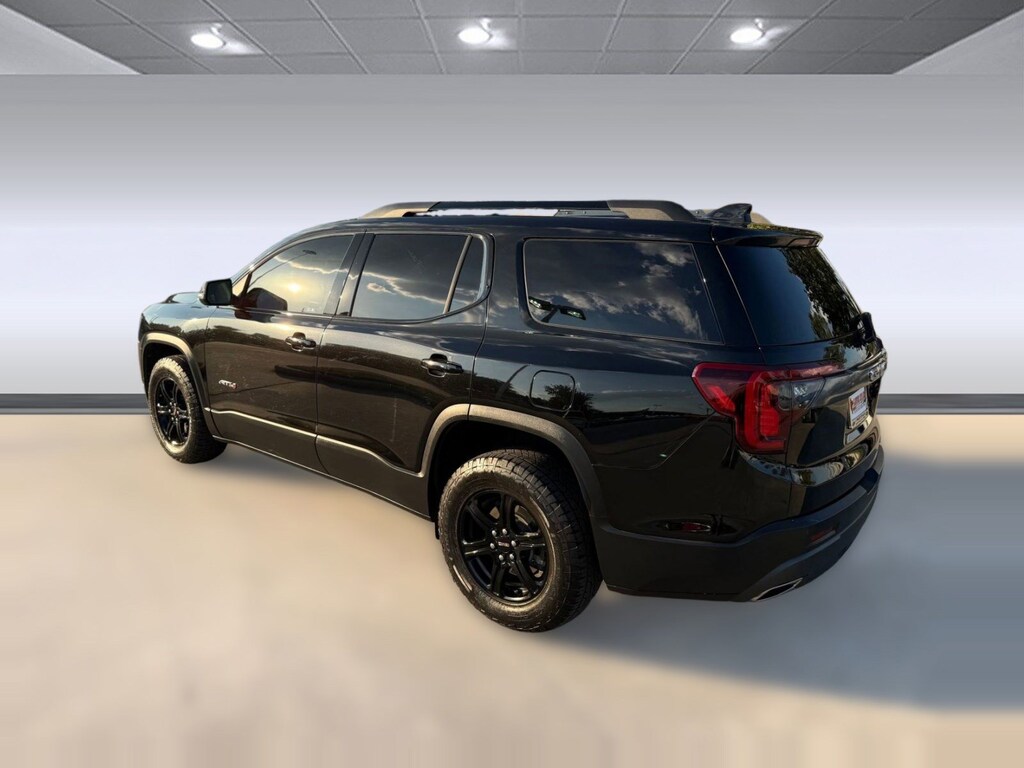 Used 2023 GMC Acadia AT4 SUV