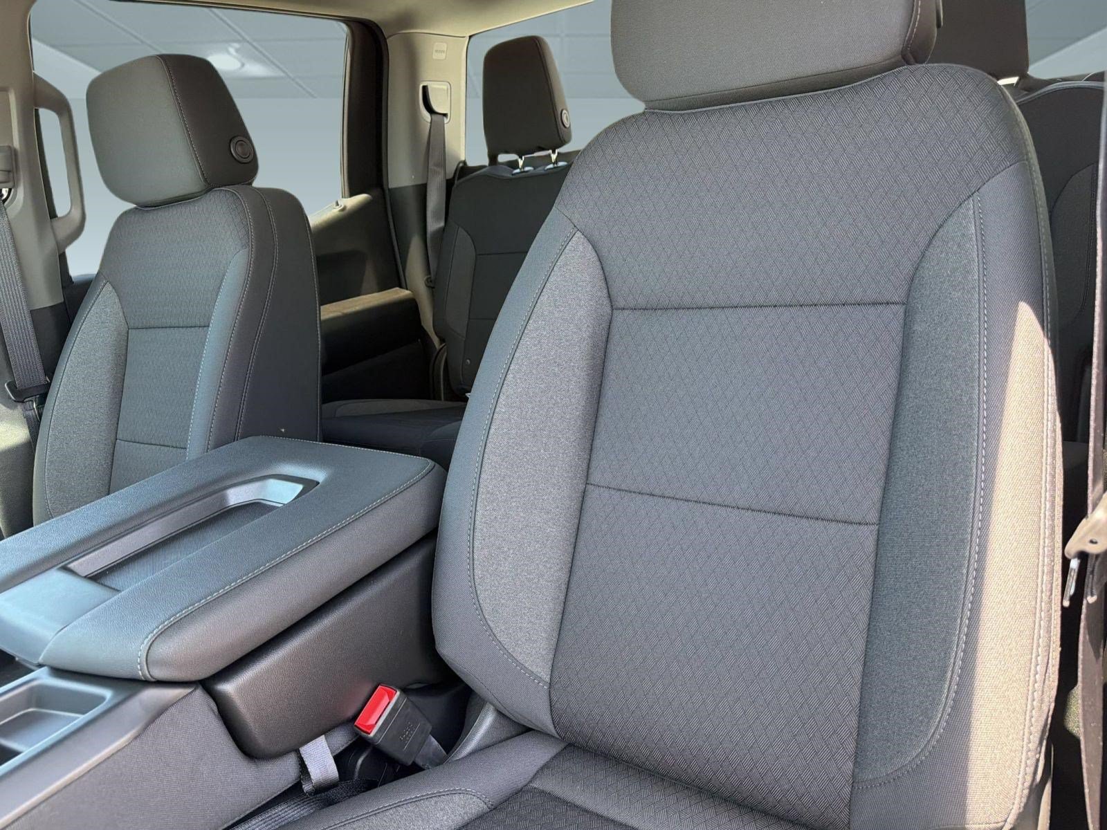 2026 Chevrolet Silverado 1500 Custom - Photo 23