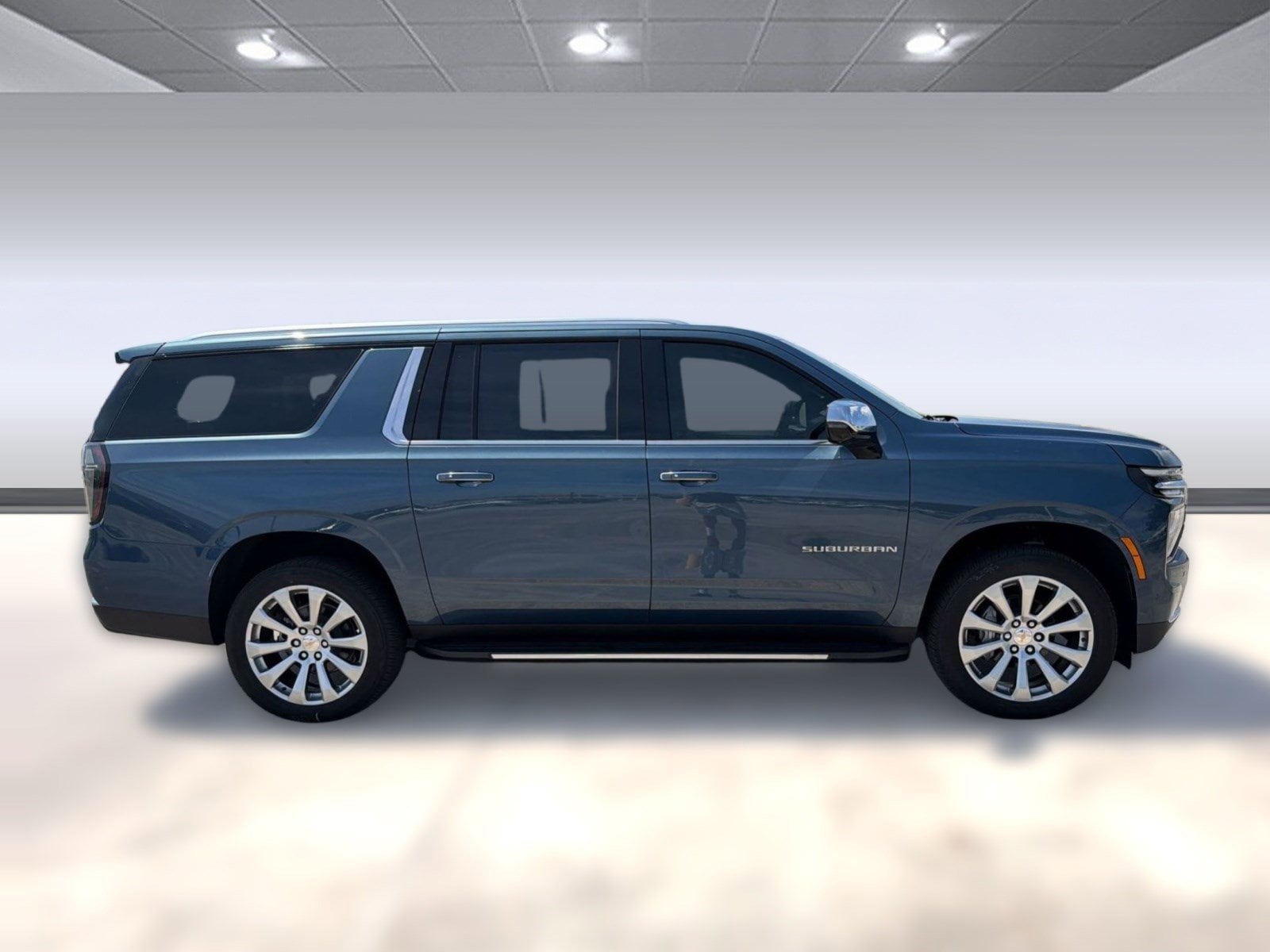 2025 Chevrolet Suburban Premier - Photo 7