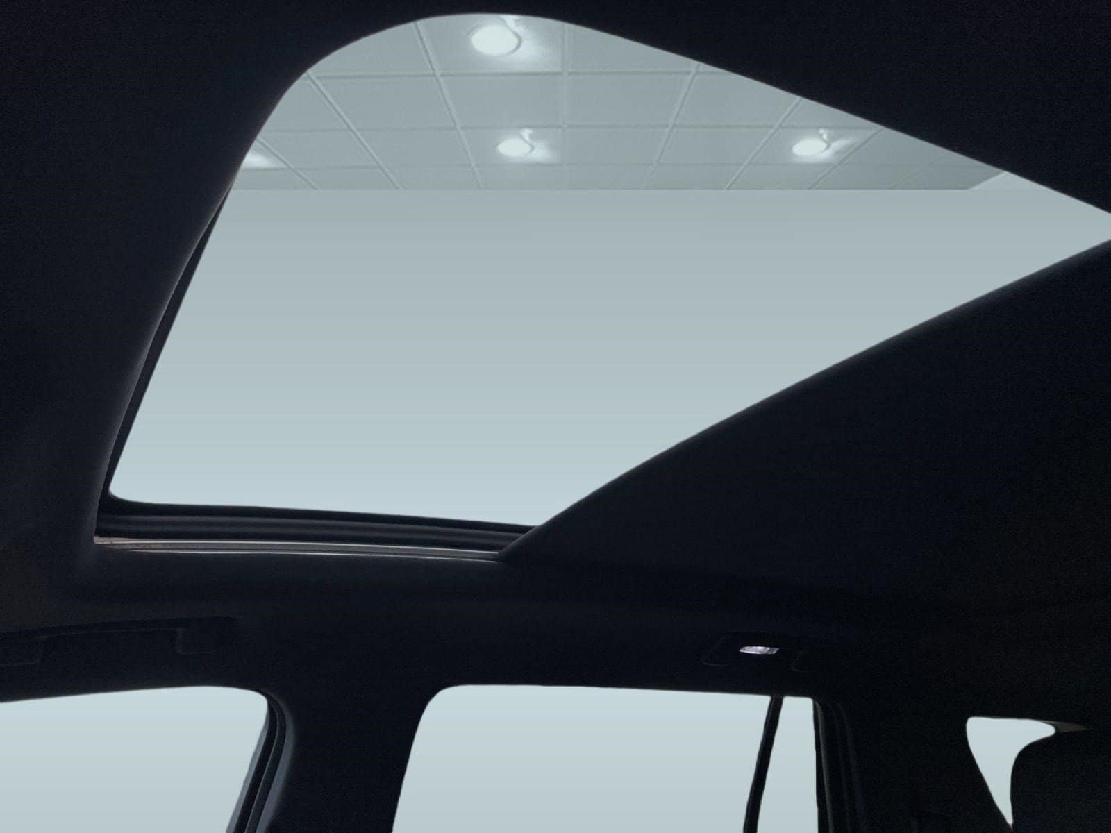 2026 Chevrolet Equinox LT - Photo 13