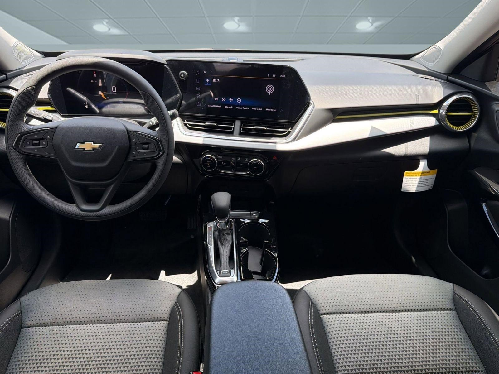 2026 Chevrolet Trax LT - Photo 15
