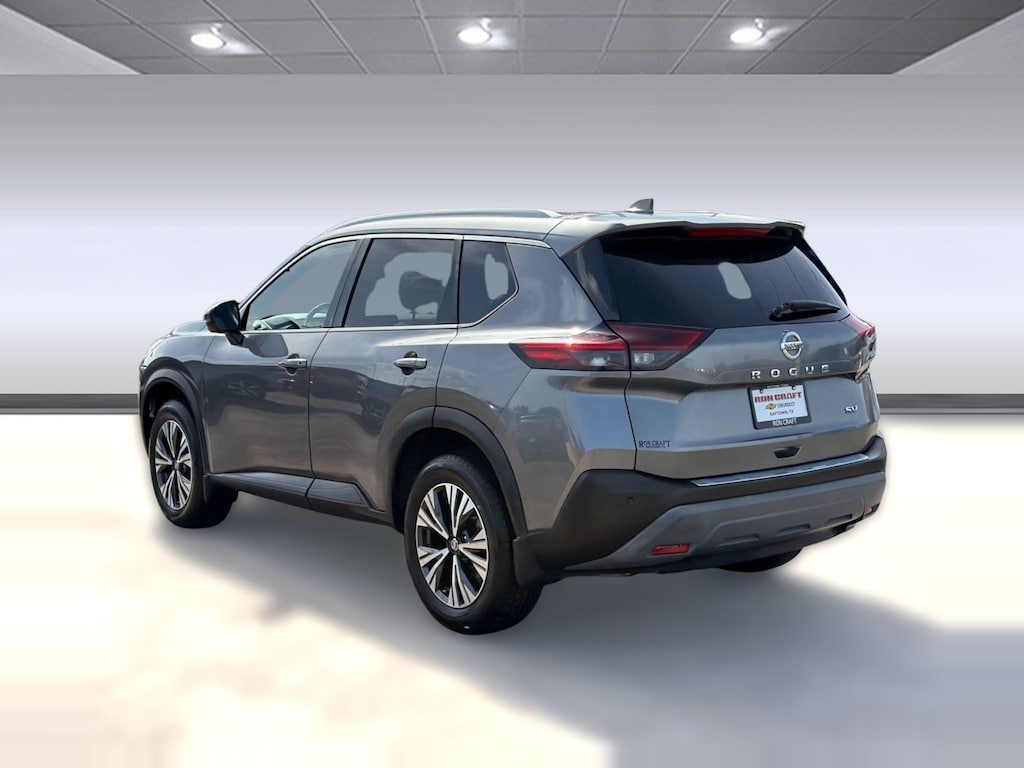 Used 2021 Nissan Rogue SV FWD SUV