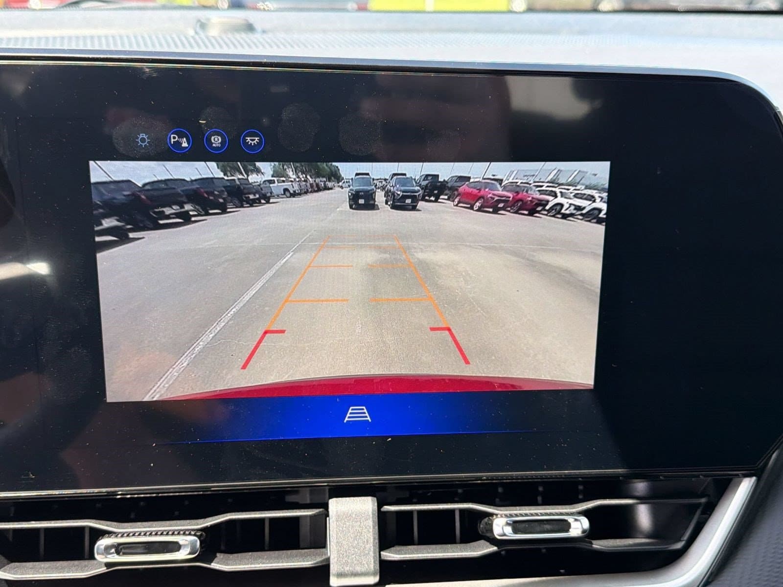2027 Chevrolet Equinox LT - Photo 20
