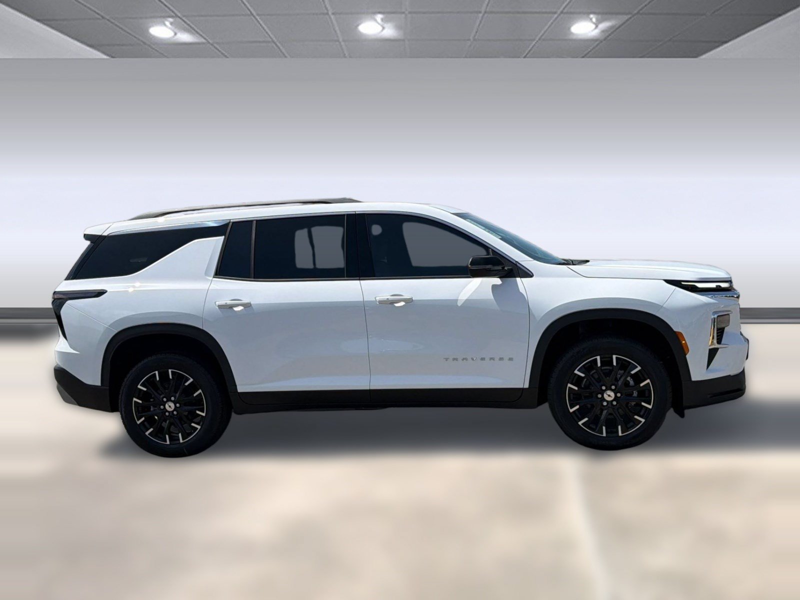 2026 Chevrolet Traverse LT - Photo 8