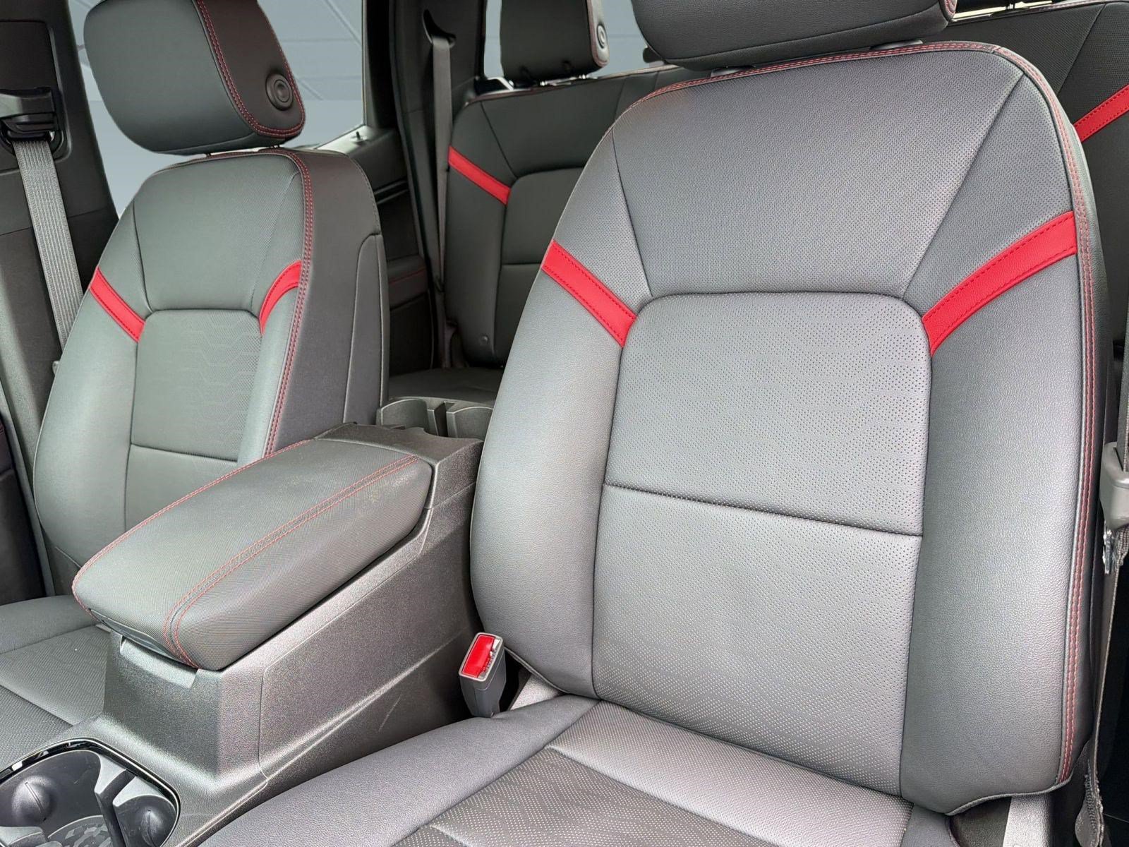 2026 Chevrolet Colorado Z71 - Photo 25