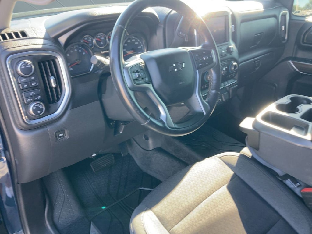 Used 2021 Chevrolet Silverado 1500 LT Truck