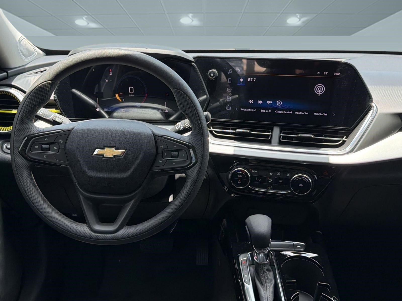 2026 Chevrolet Trax LT - Photo 28