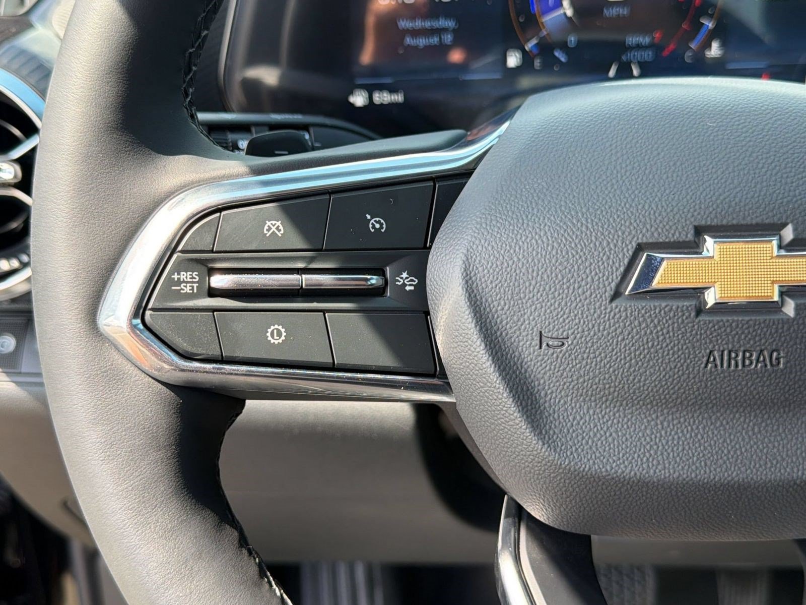 2027 Chevrolet Equinox LT - Photo 17