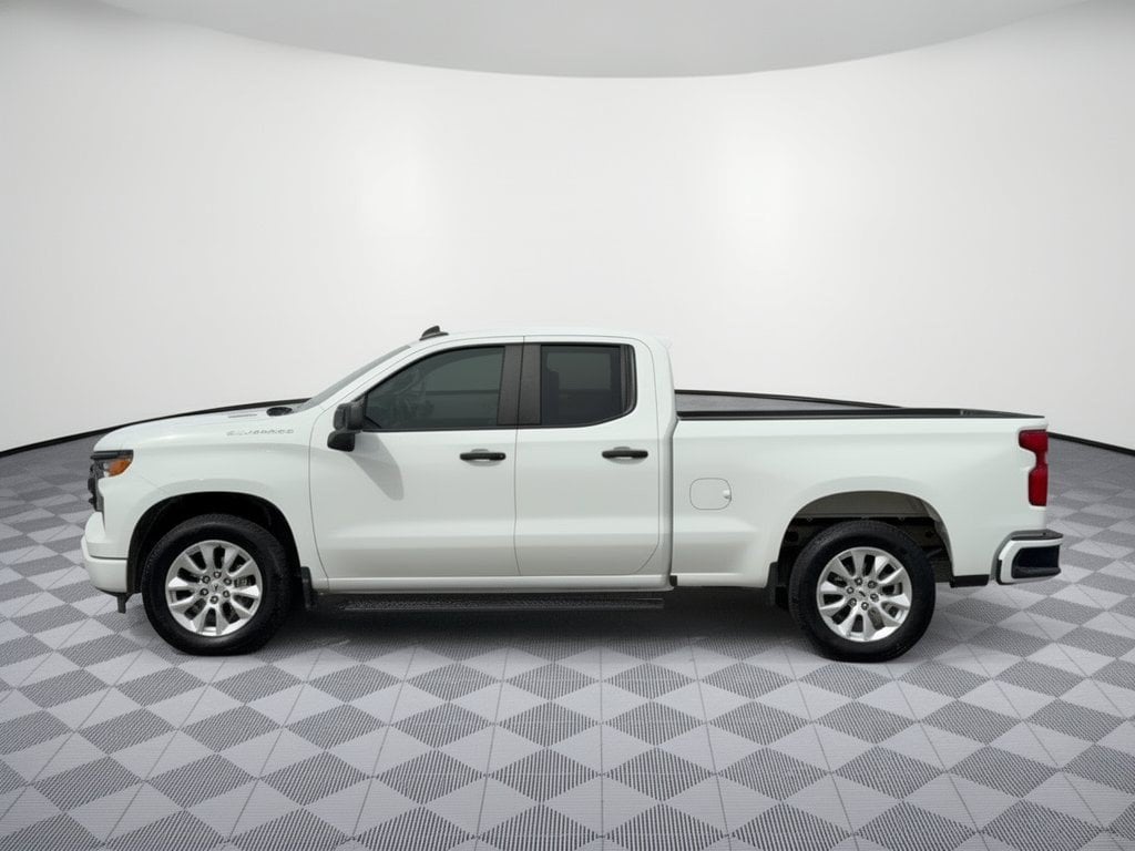 Used 2025 Chevrolet Silverado 1500 Custom Truck