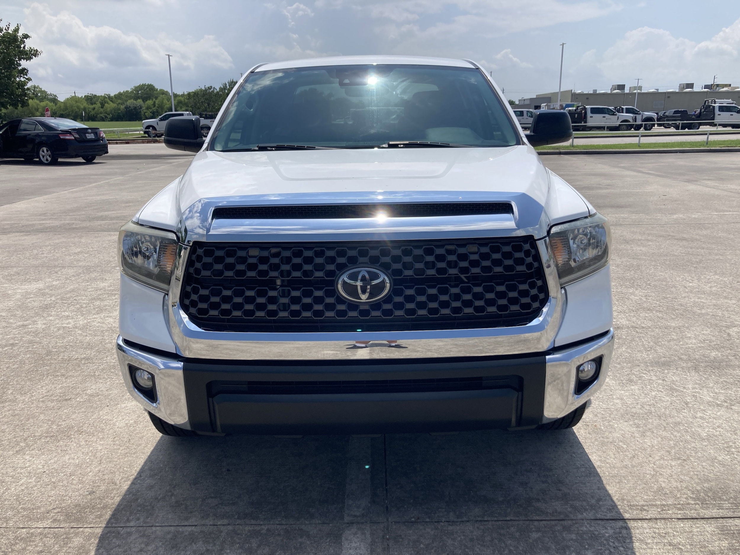 Used 2020 Toyota Tundra SR5 with VIN 5TFEY5F12LX261105 for sale in Baytown, TX