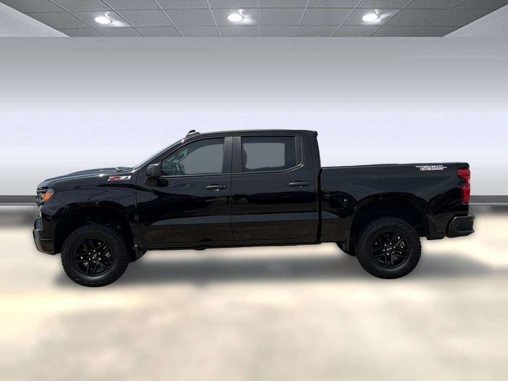 Used 2025 Chevrolet Silverado 1500 Custom Trail Boss Truck