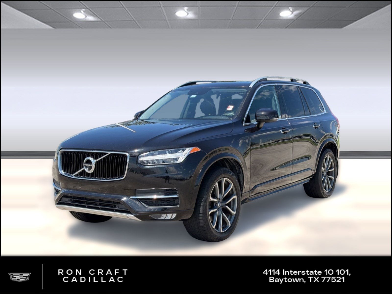 2018 Volvo XC90 T5 AWD Momentum's photo